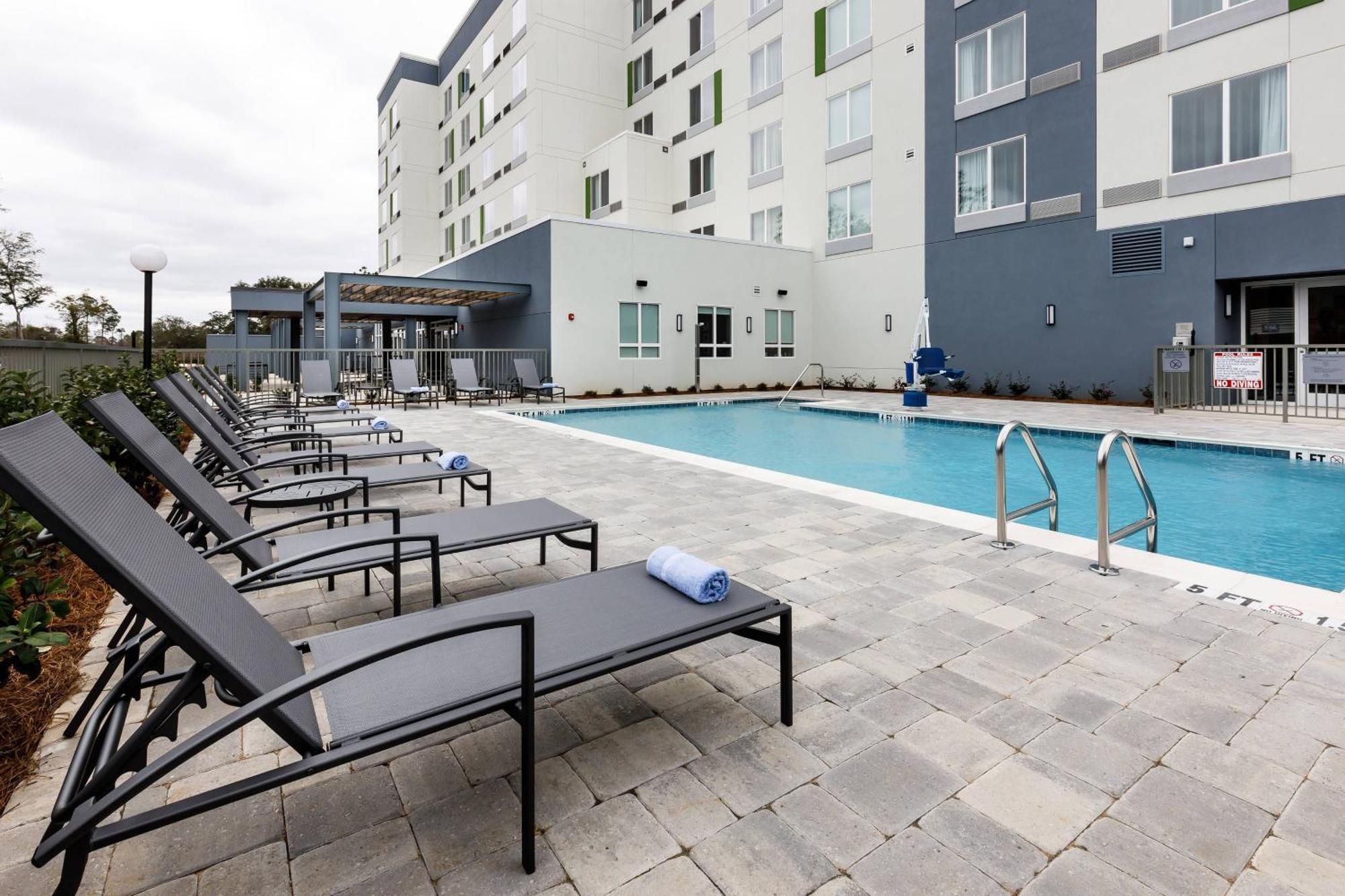 מלון Courtyard By Marriott Pensacola I-10 West מראה חיצוני תמונה